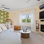 Villa Azure Luxury By Nomads