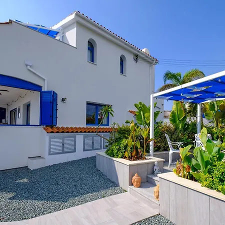 Azure Luxury By Nomads Villa *