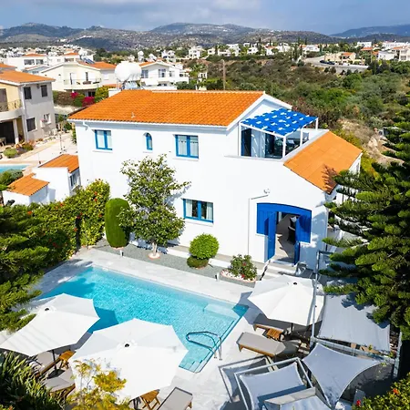 Azure Luxury By Nomads